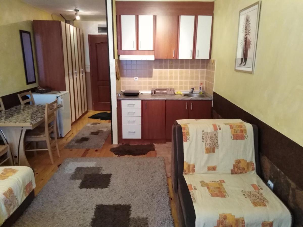 Smestaj Popovic Sljivovica  Esterno foto